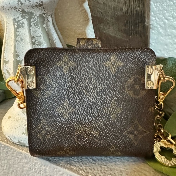 - Louis Vuitton Monogram Compact Zip Bifold Wallet/ - Picture 3 of 15